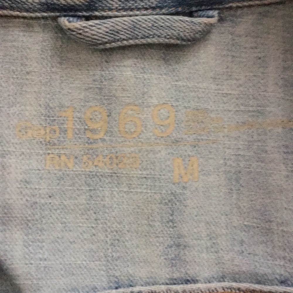 Jean jacket - Picture 2 of 3